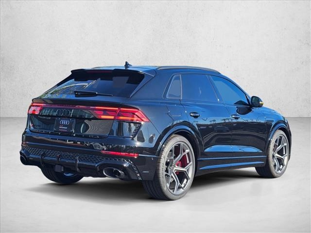 2026 Audi RS Q8 SUV performance
