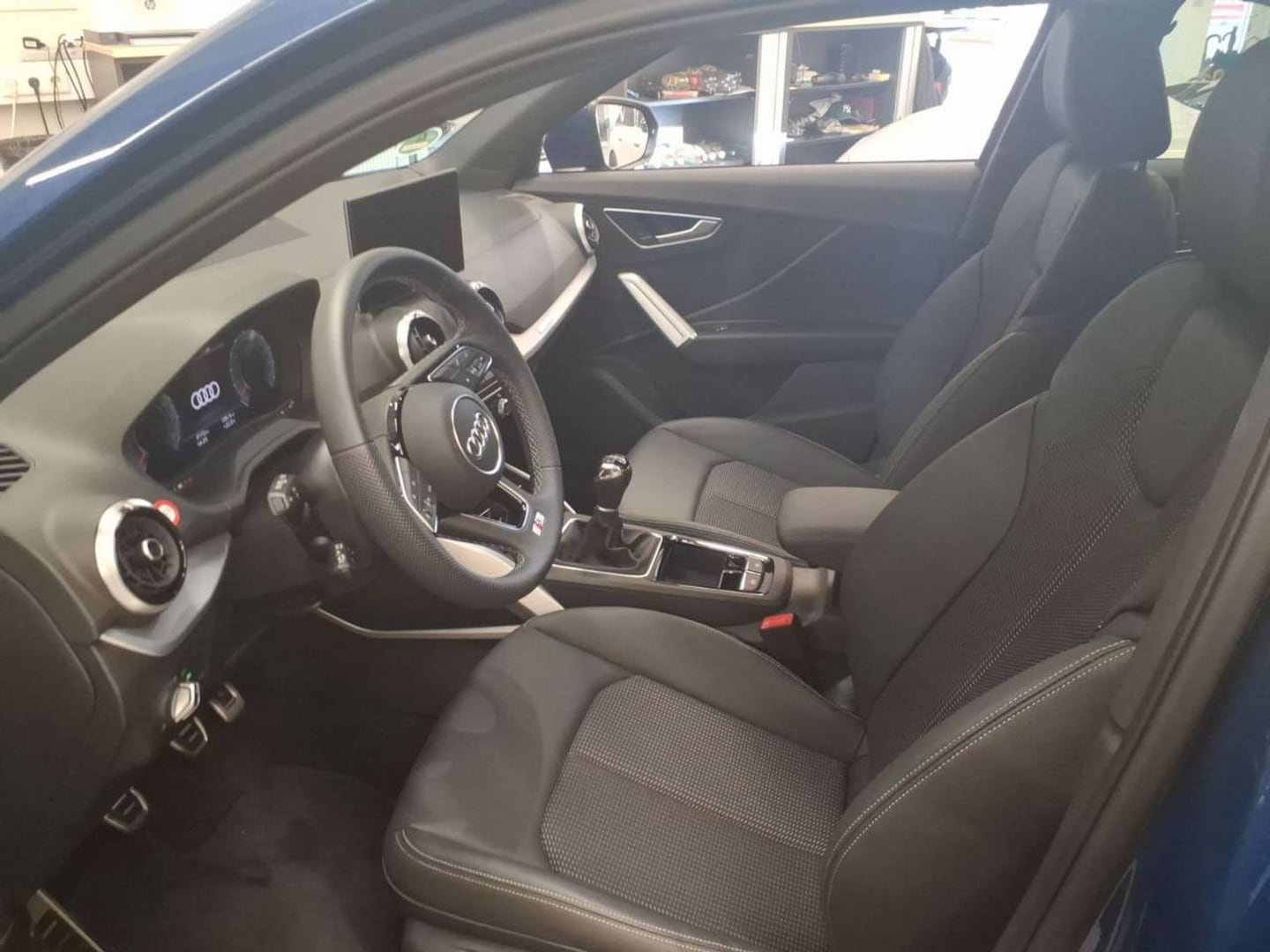 Bild über Audi Q2 S line 35 TFSI Schaltgetriebe - für weitere Informationen kontaktieren Sie den Audi Partner