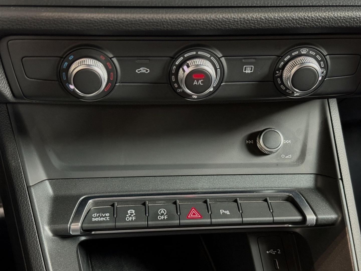 Image about Audi RS Q3 Sportback TFSI quattro S tronic