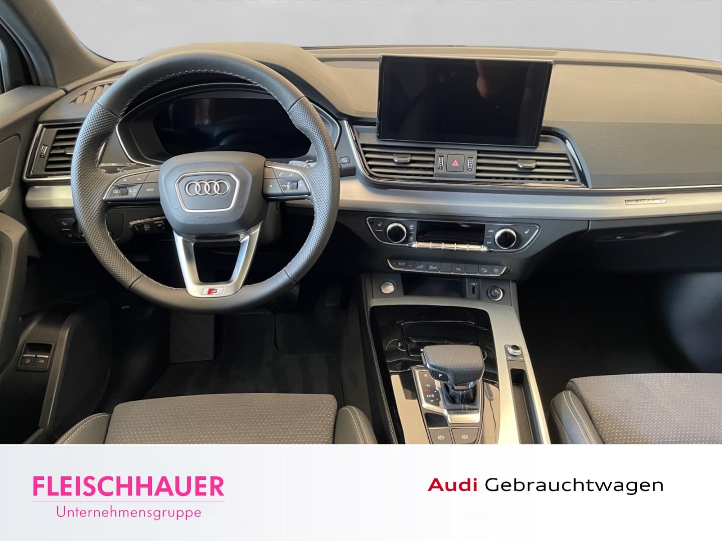 Bild über Audi Q5 Sportback TFSI e S line business 50 TFSI e quattro S tronic - für weitere Informationen kontaktieren Sie den Audi Partner