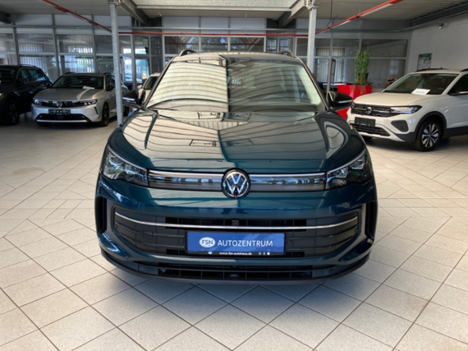 Volkswagen Tiguan – Bild 3