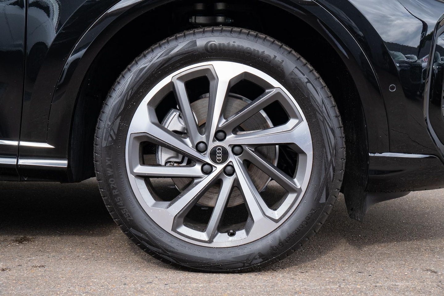 Image about Audi Q5 Sportback TFSI quattro 200 kW sport
