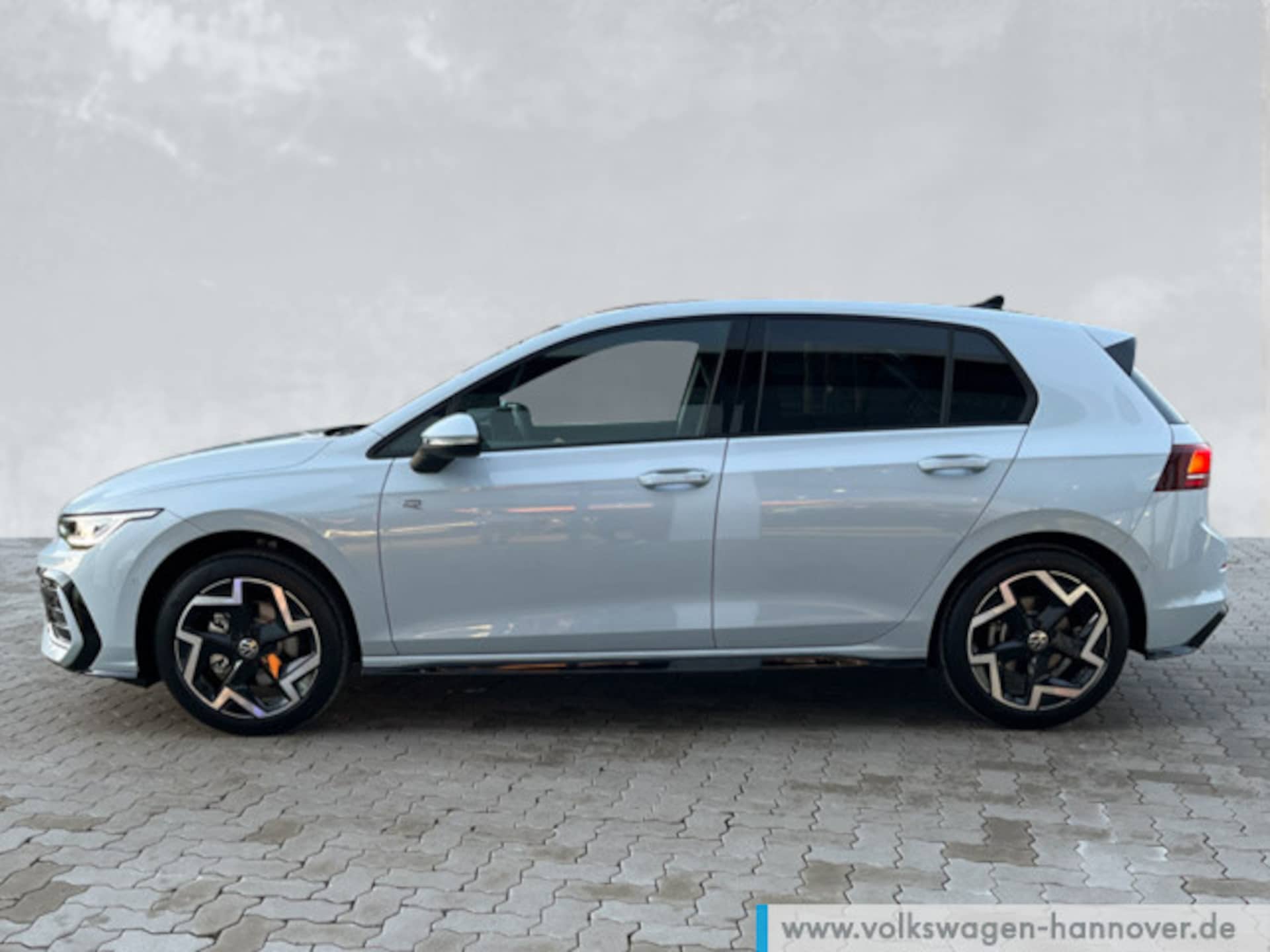 Volkswagen Golf R-Line