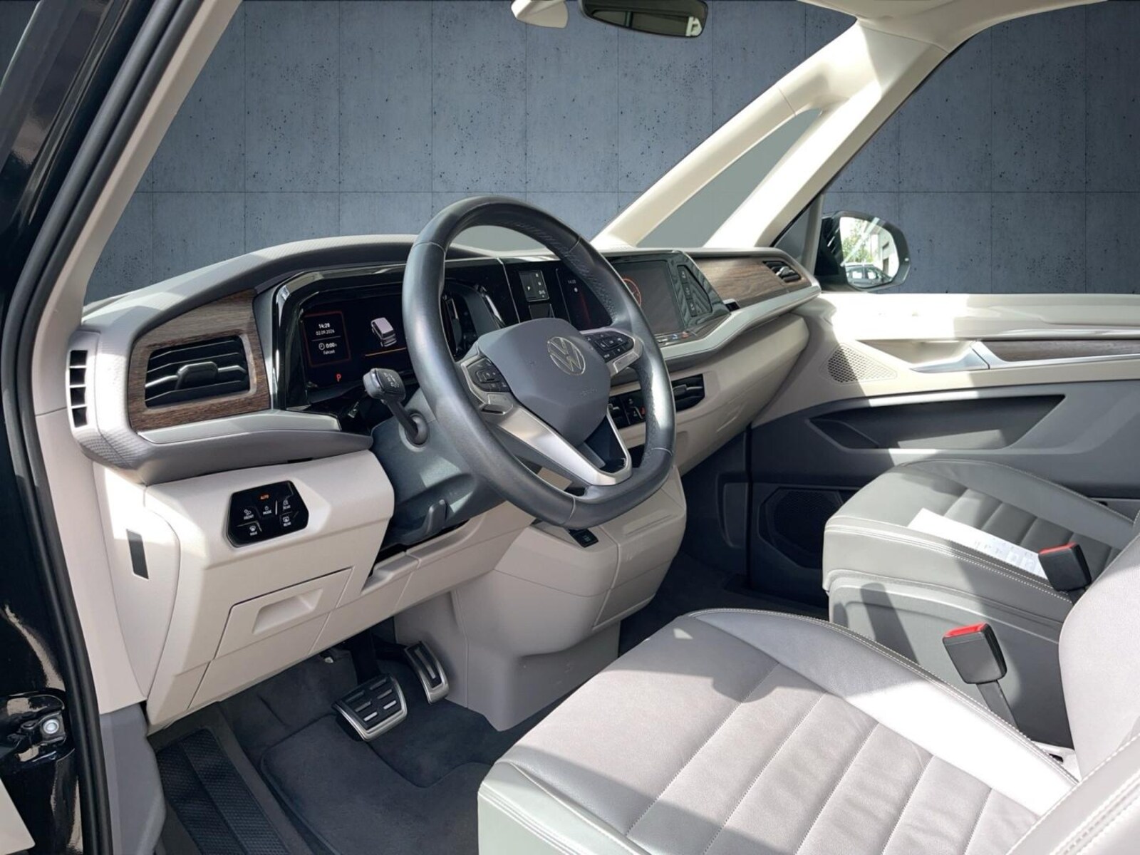 Volkswagen Multivan Langversion – Bild 12