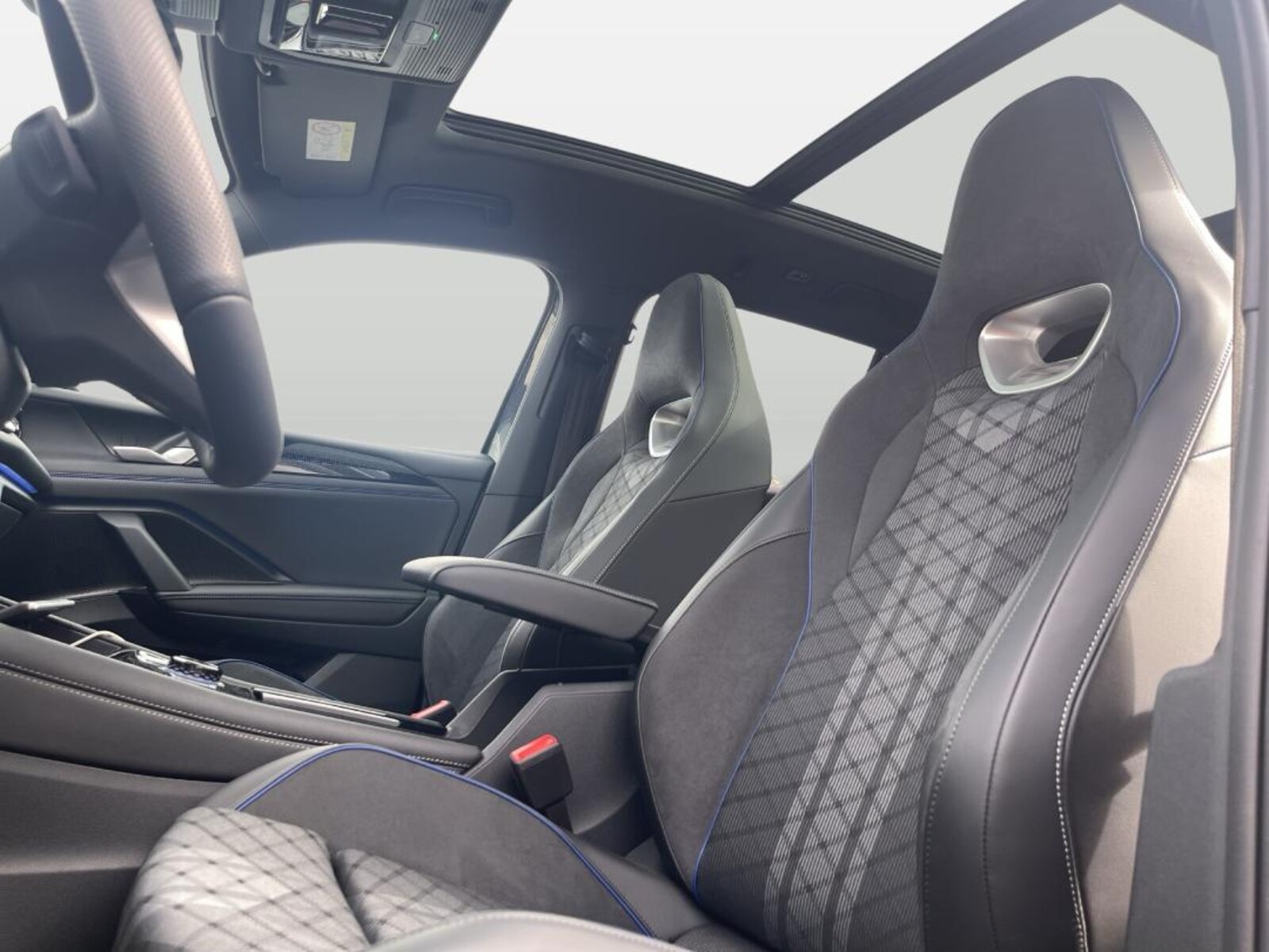 Volkswagen Tiguan – Bild 15