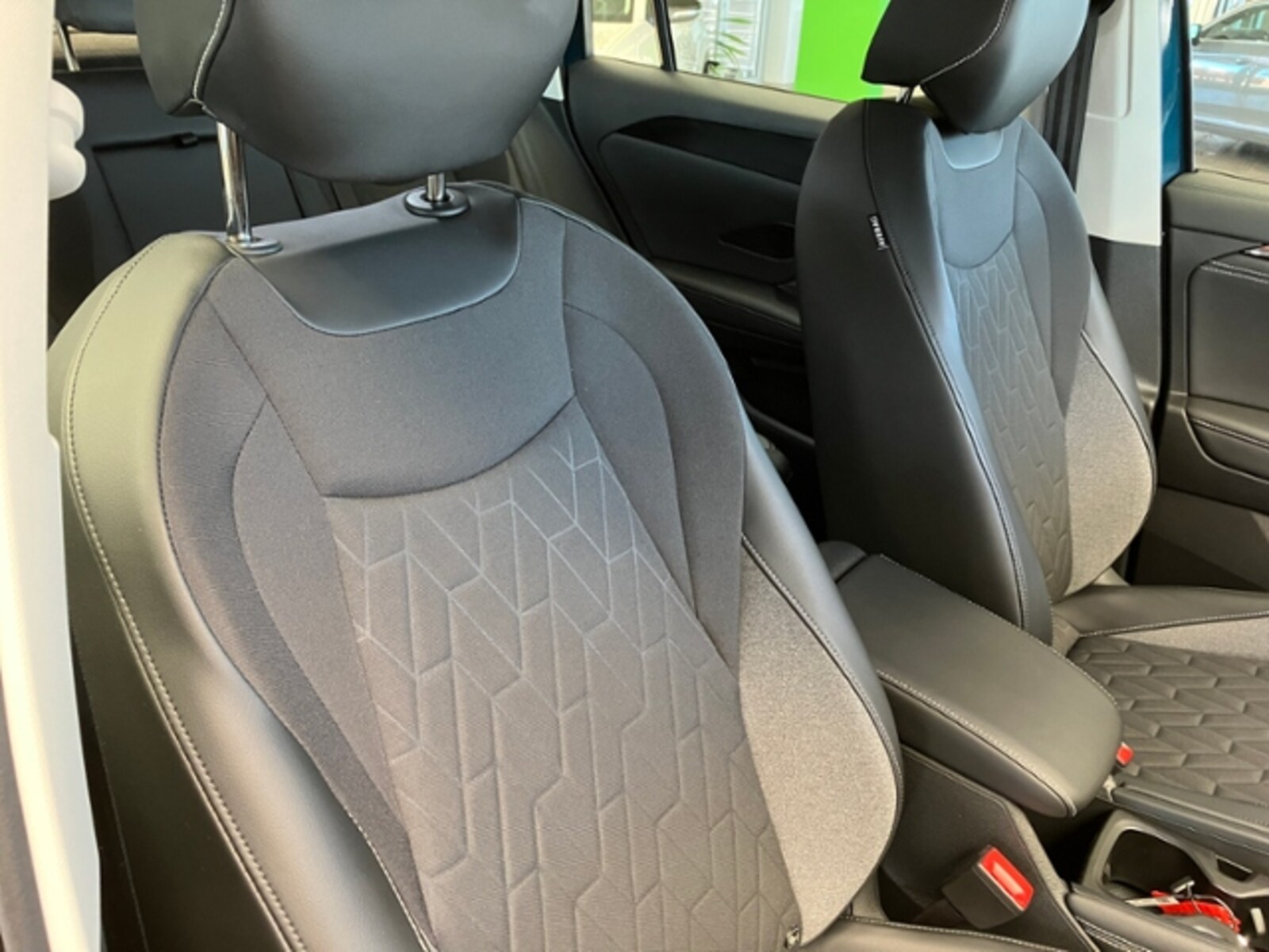 Volkswagen Tiguan – Bild 9