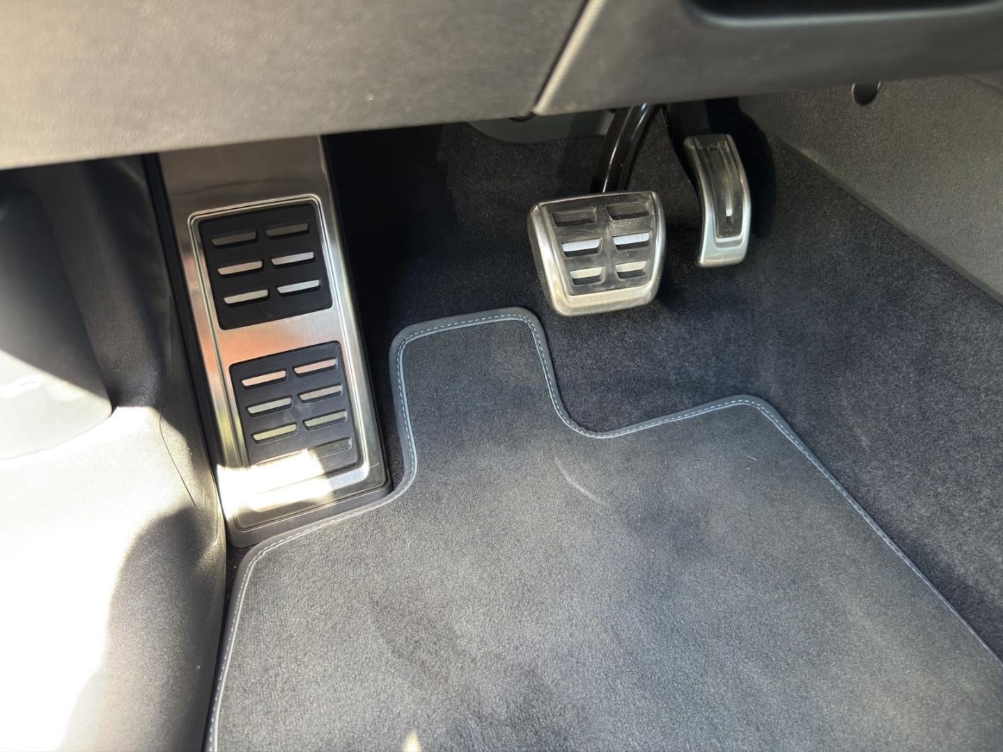 Bild über Audi Q5 Sportback TDI quattro 150 kW S tronic - für weitere Informationen kontaktieren Sie den Audi Partner
