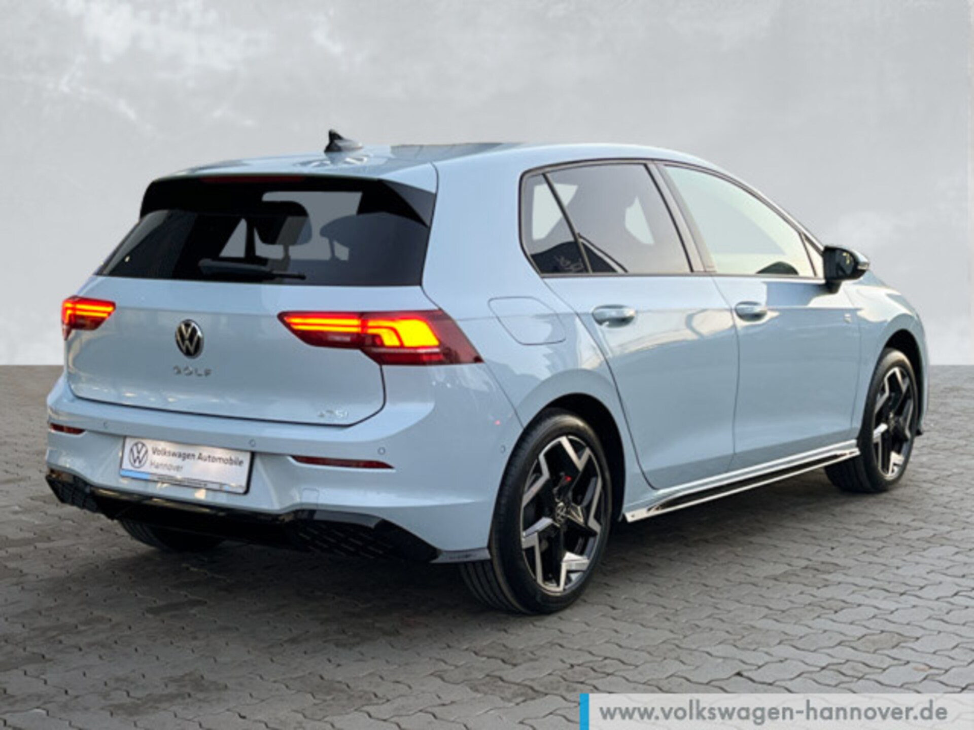 Volkswagen Golf R-Line