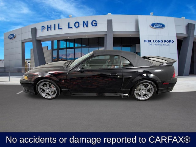 2004 Ford Mustang