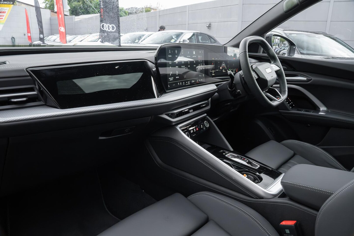 Image about Audi Q5 Sportback TFSI quattro 200 kW sport