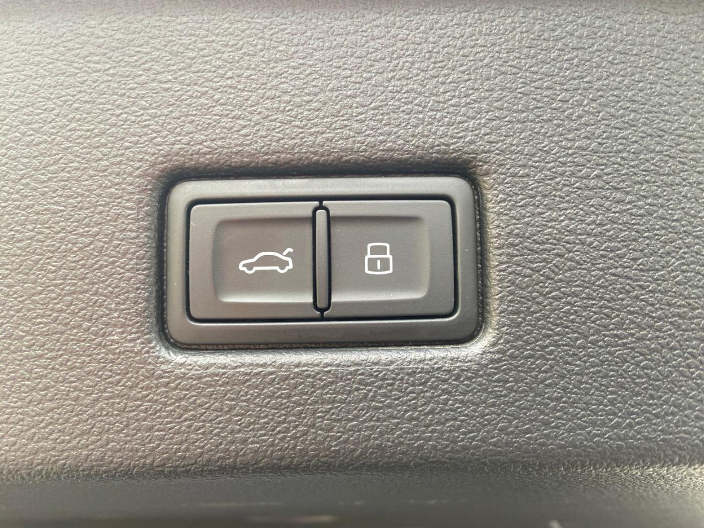 Image about Audi RS 7 Sportback TFSI quattro tiptronic