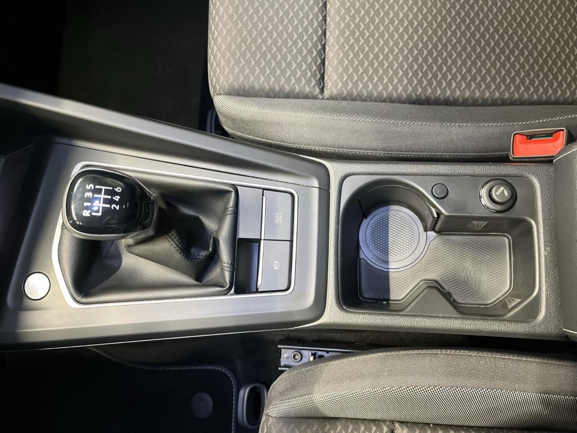 Volkswagen Golf Active