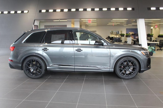 2026 Audi SQ7