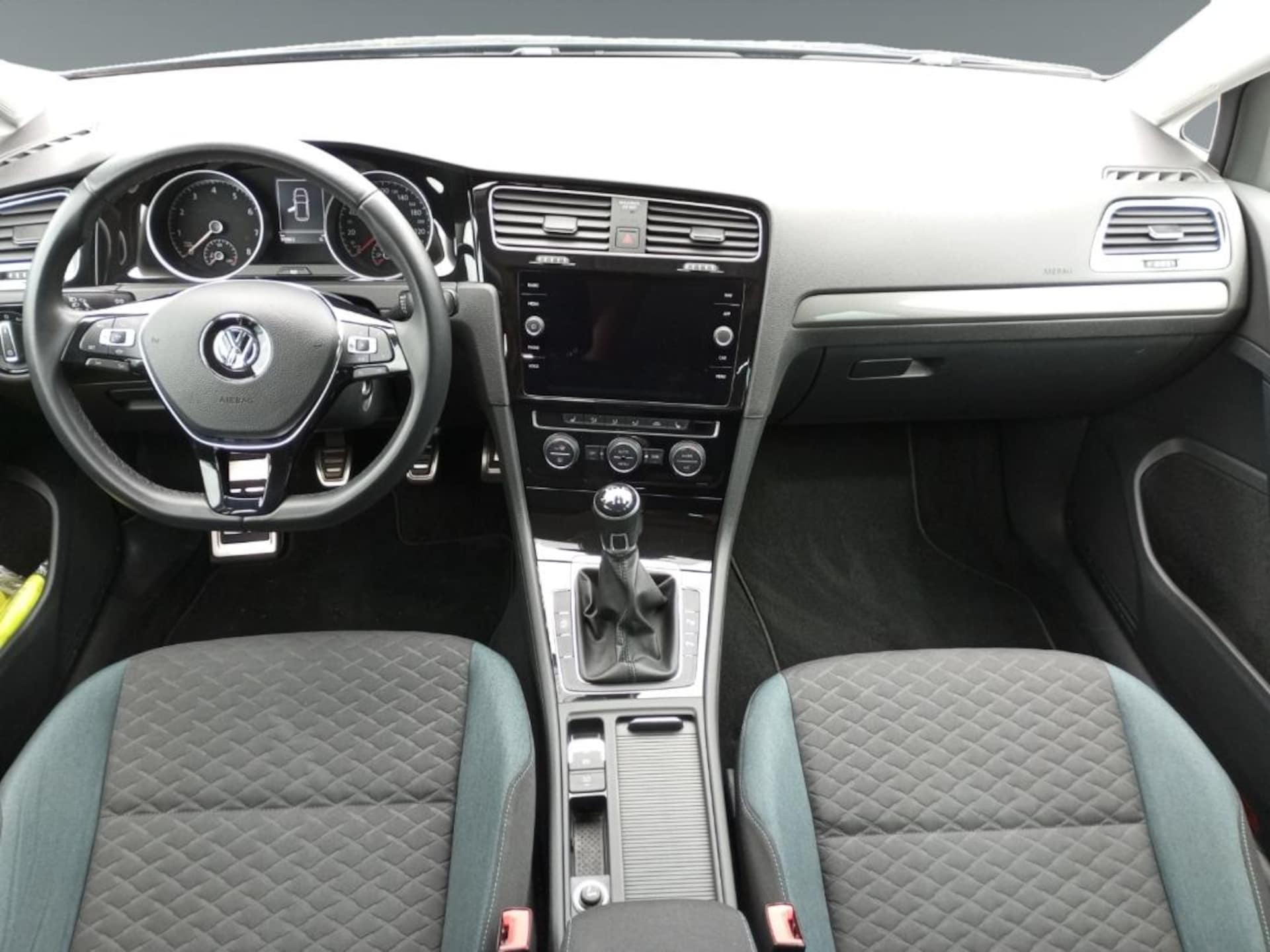 Volkswagen Golf IQ.DRIVE