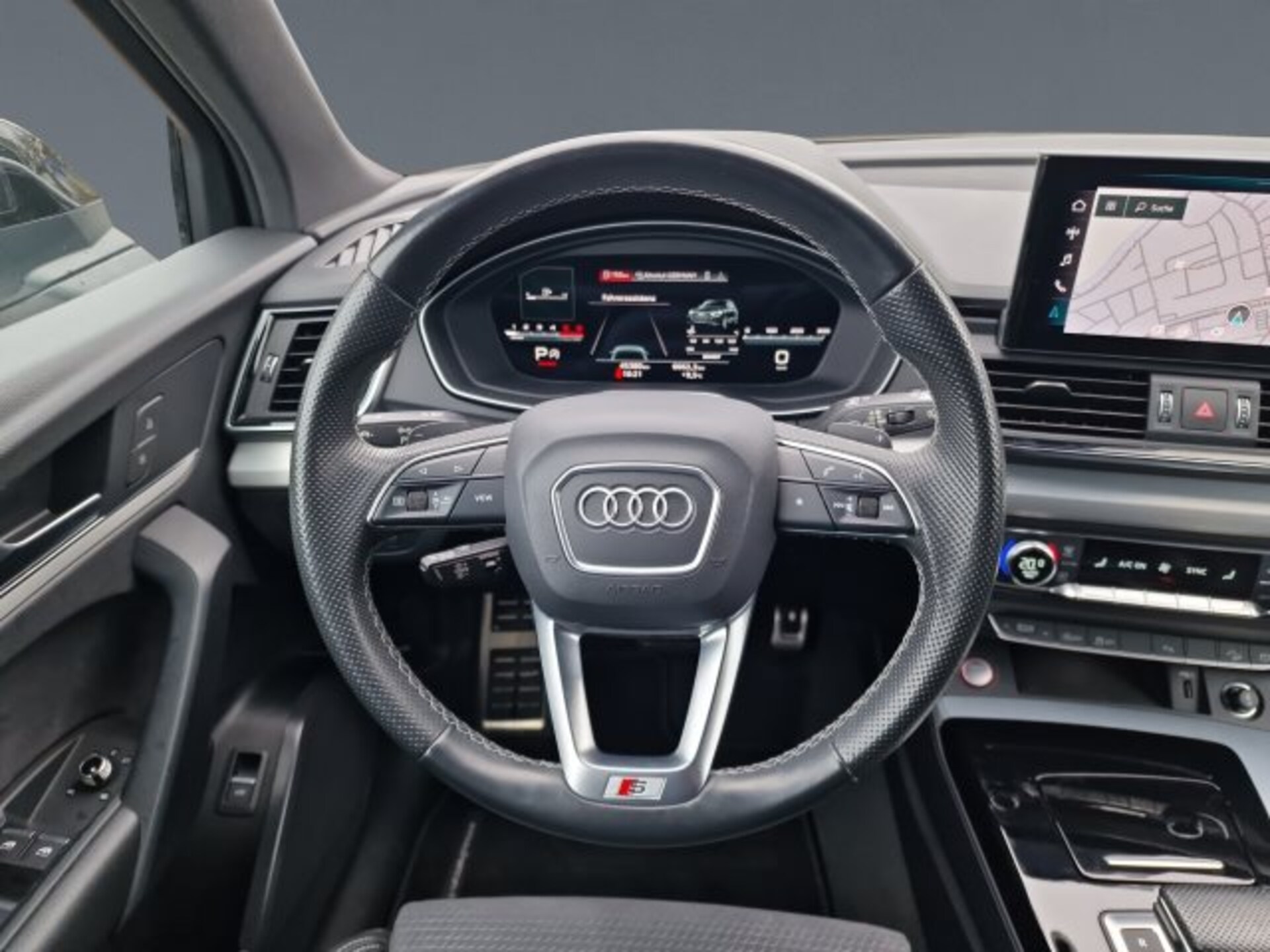 Audi SQ5 SUV
