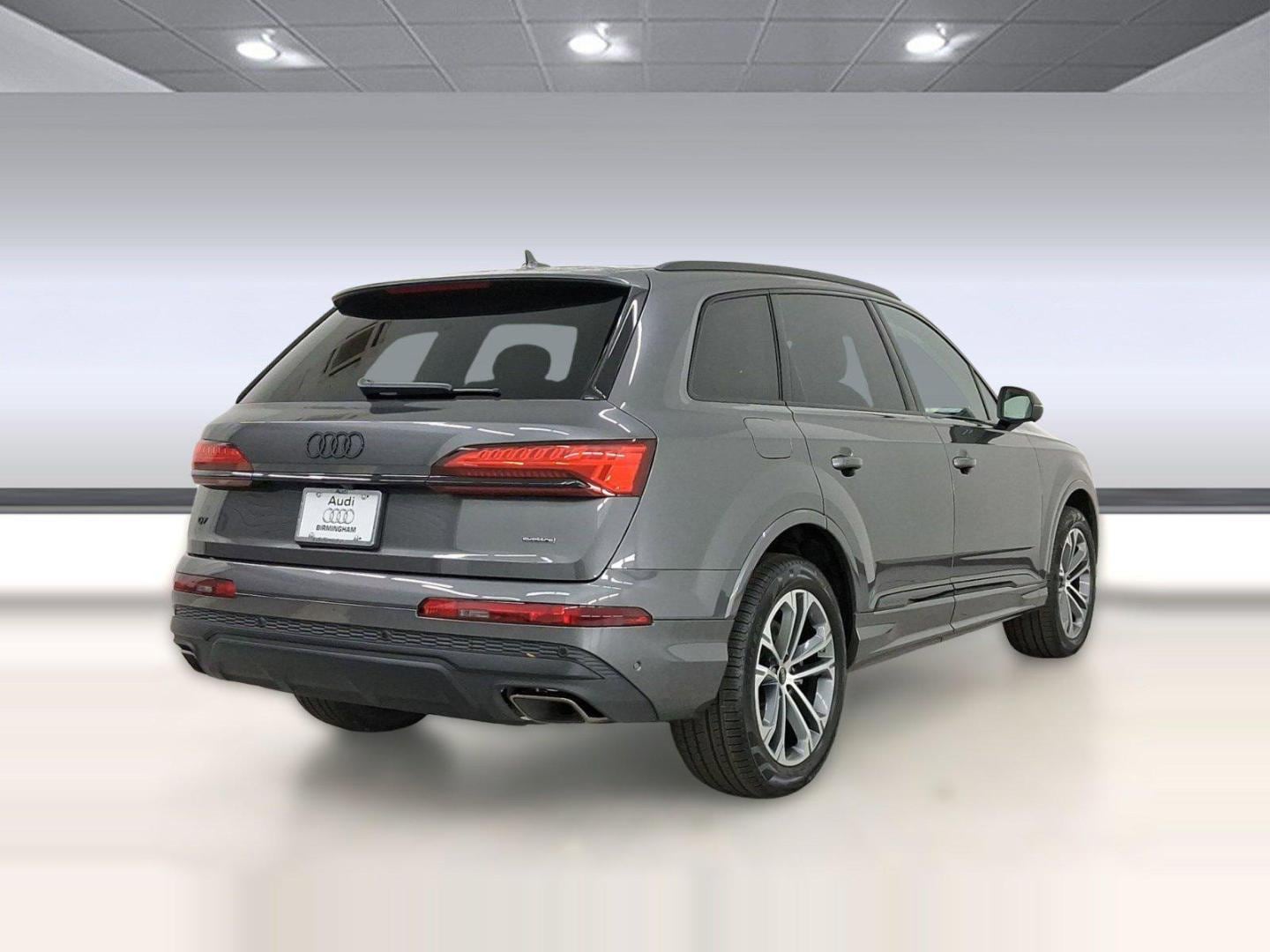2026 Audi Q7 Premium - Photo 9