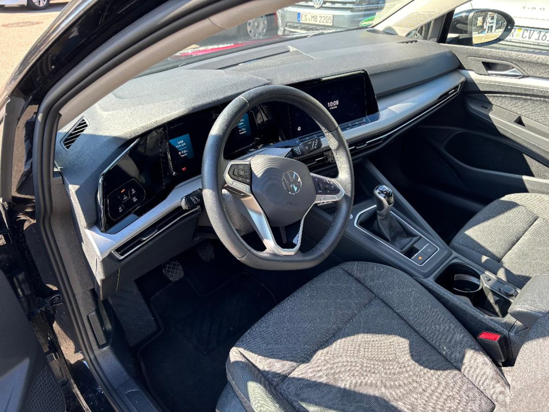 Volkswagen Golf Variant Life