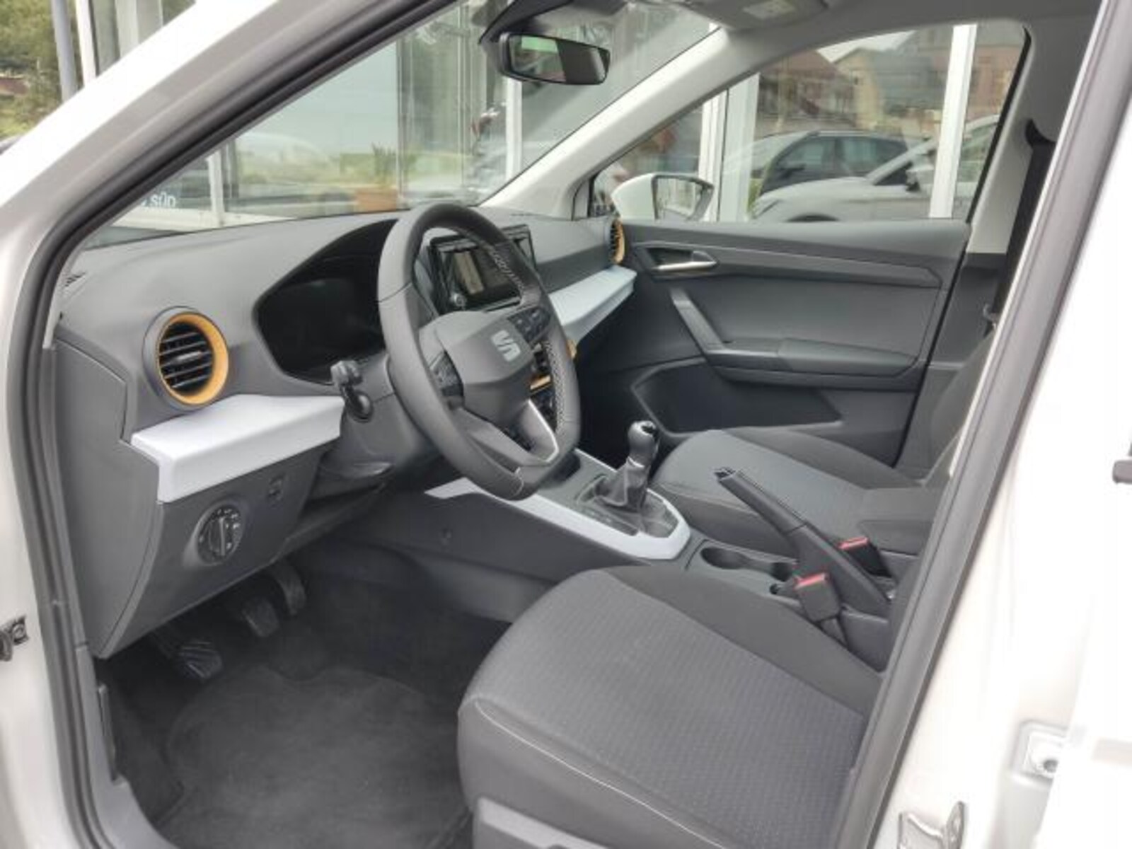 SEAT Arona – Bild 13
