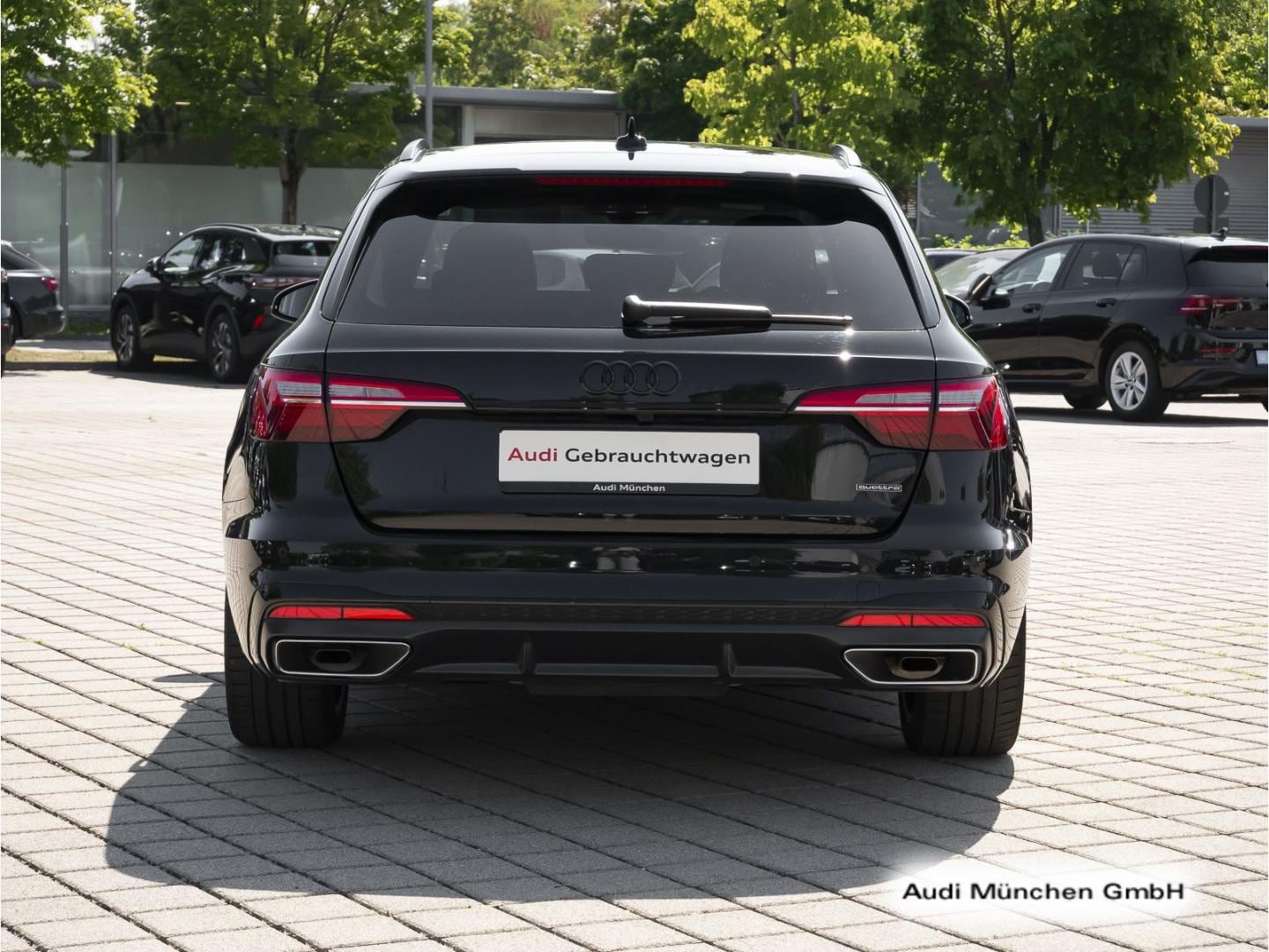Bild über Audi A4 Avant S line 45 TFSI quattro S tronic - für weitere Informationen kontaktieren Sie den Audi Partner