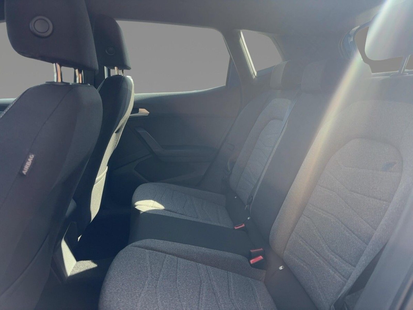 SEAT Arona – Bild 8