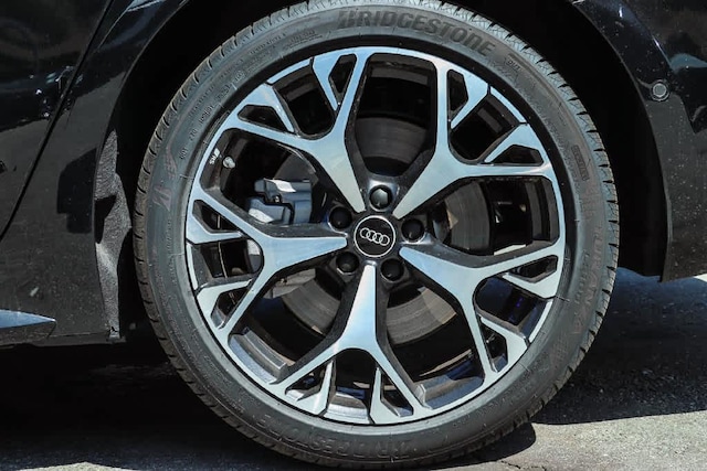 2026 Audi A6 Premium Plus - Photo 10
