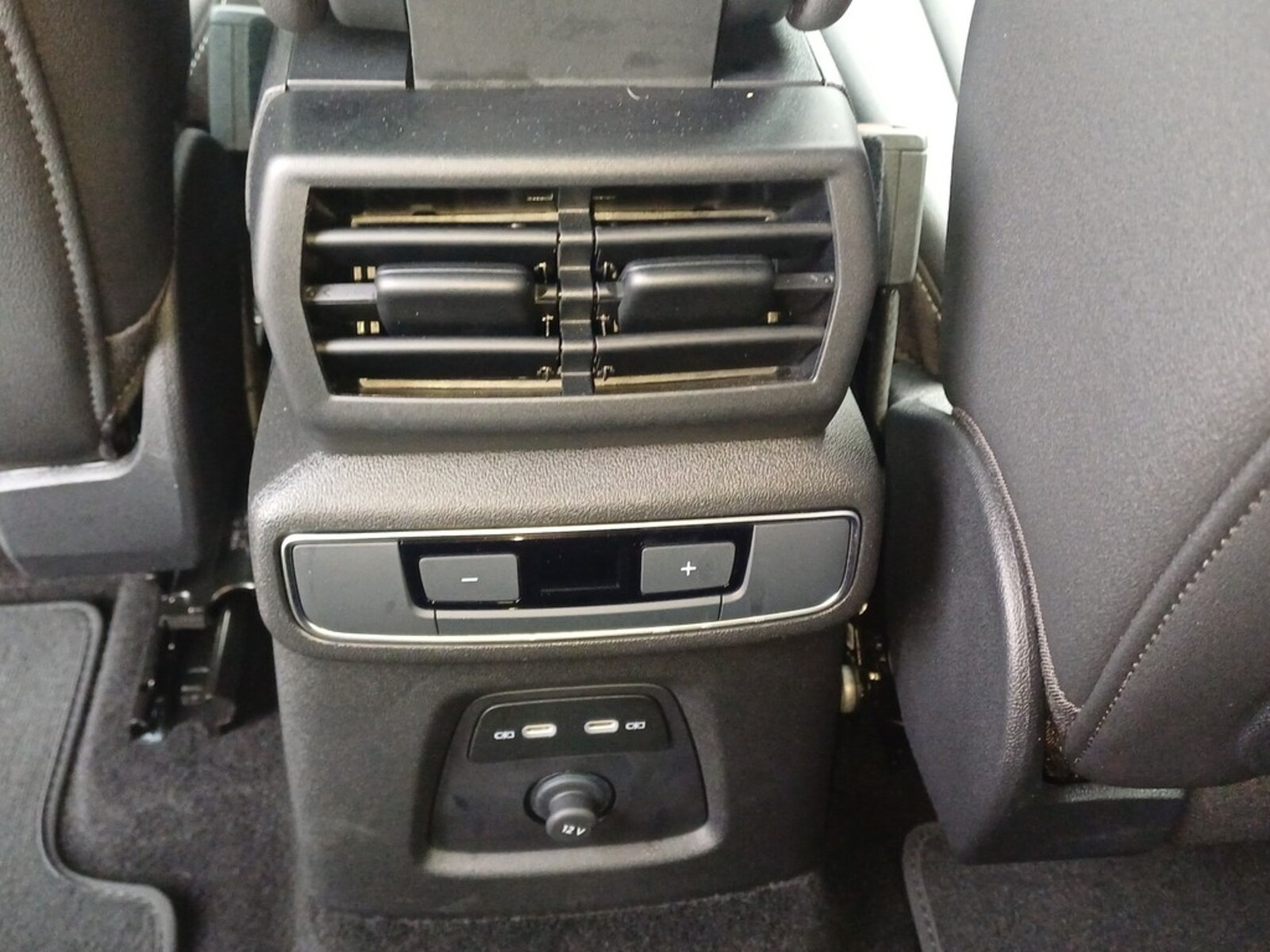 Audi Q4 e-tron – Bild 15