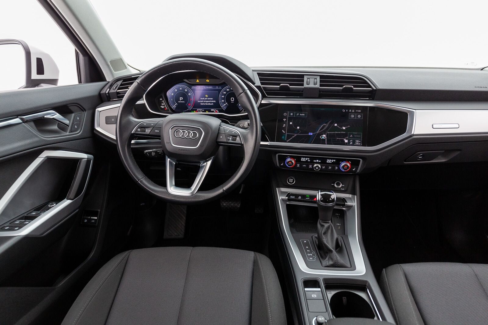 Image about Audi Q3 TFSI e 45 TFSI e S tronic