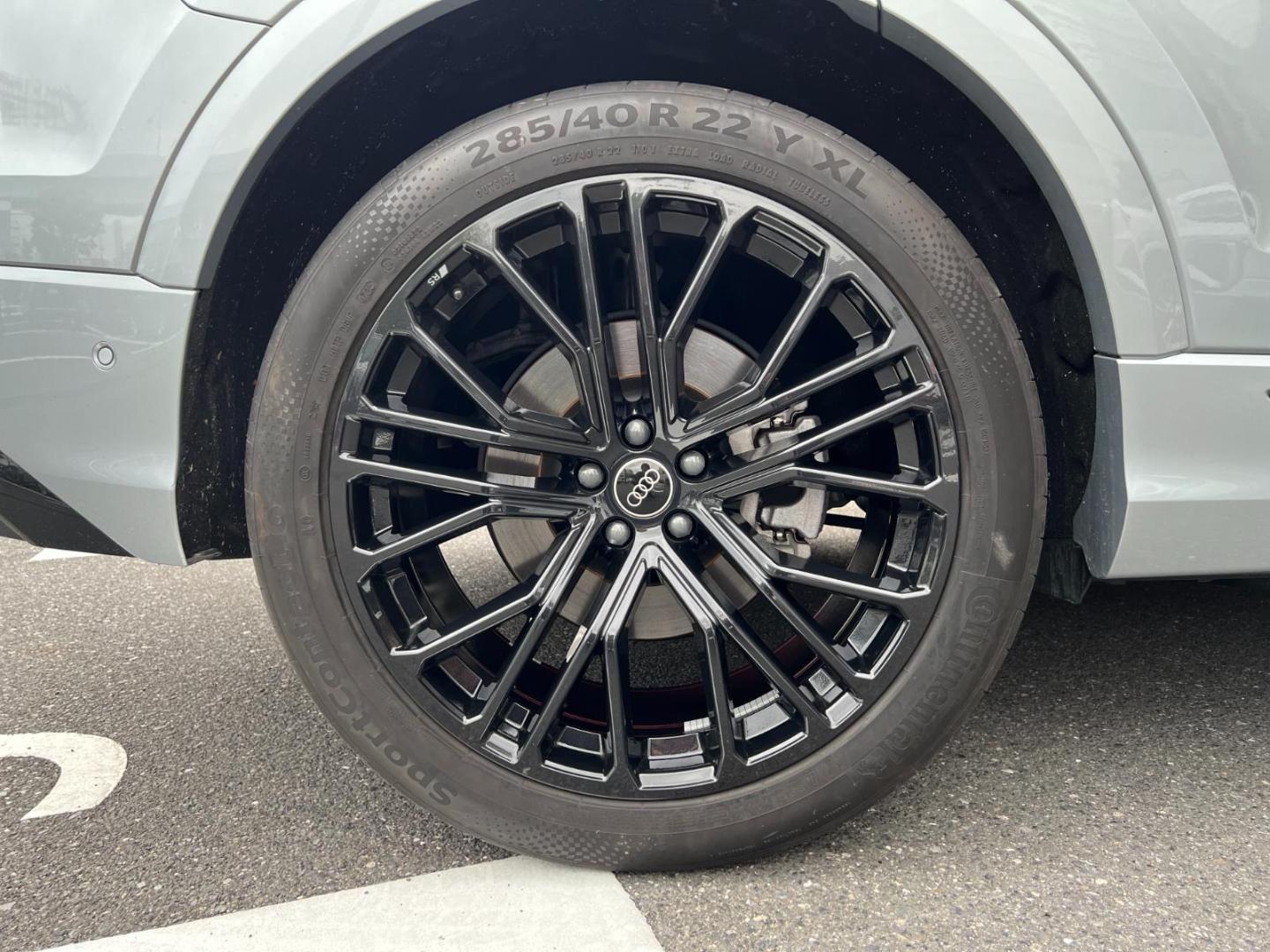 Audi Q8 SUV 55 TFSI quattro S line 250(340) kW(PS) tiptronic for more details contact your dealer