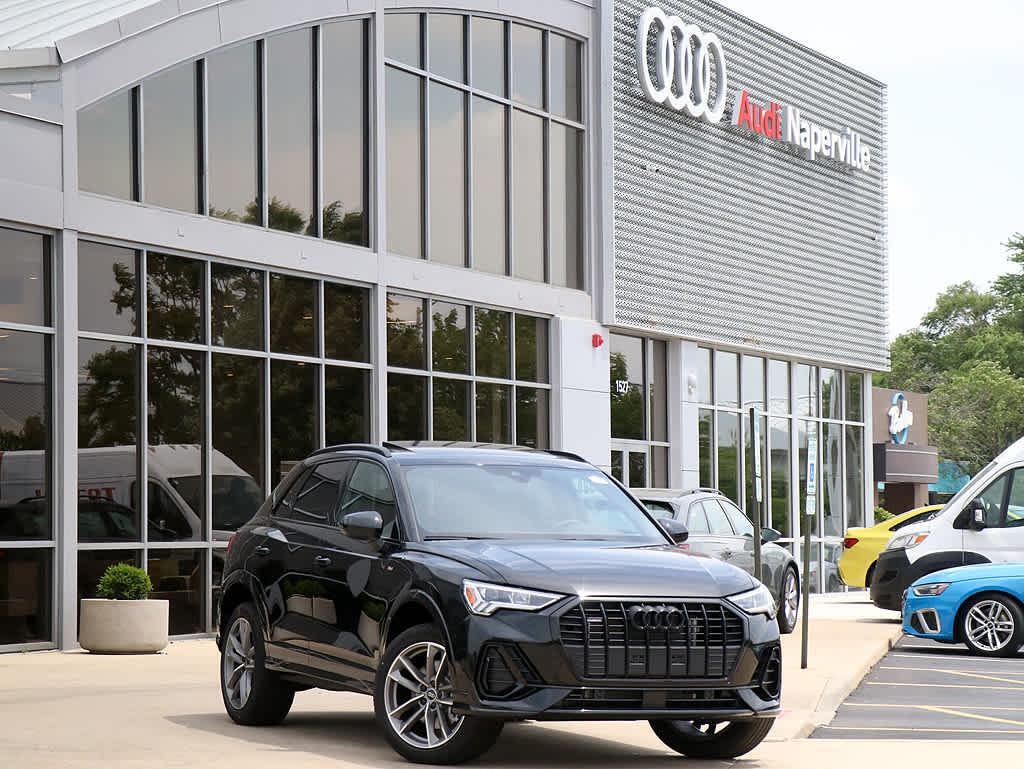 2025 Audi Q3 45 TFSI S Line Premium quattro's photo