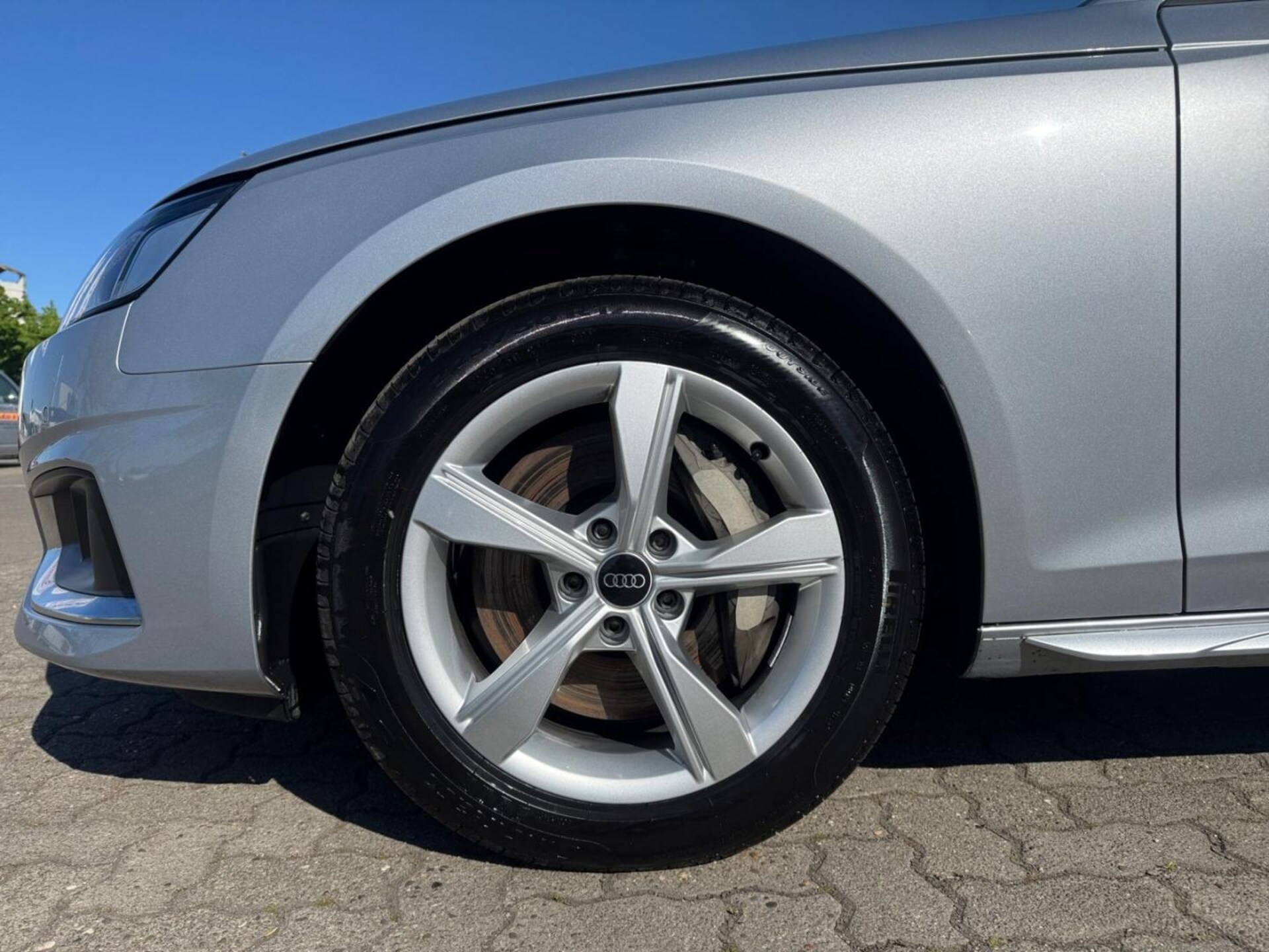 Audi A4 Avant Advanced