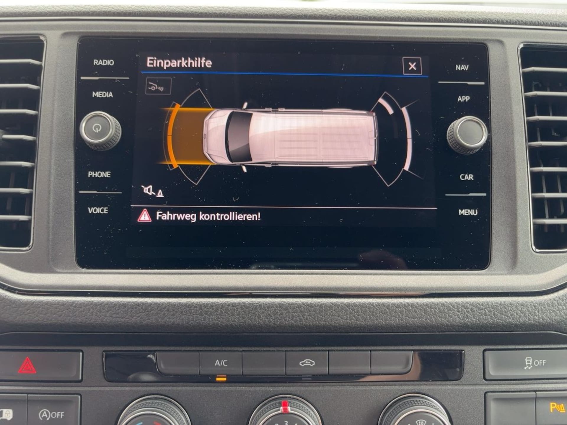 Volkswagen Crafter Kasten mittlerer Radstand