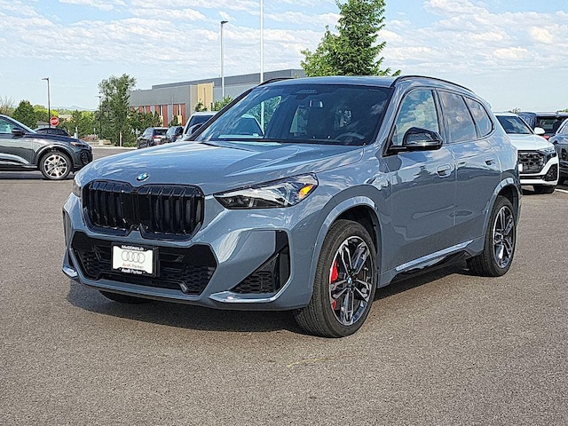 2025 BMW X1
