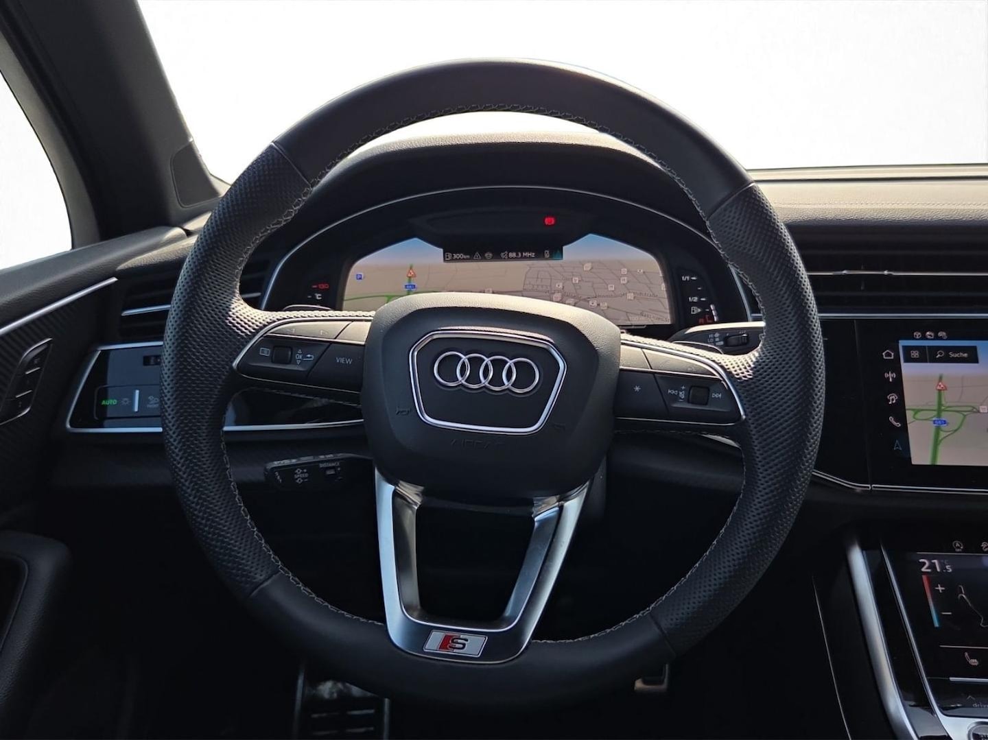 Bild über Audi Q7 SUV S line 50 TDI quattro tiptronic - für weitere Informationen kontaktieren Sie den Audi Partner