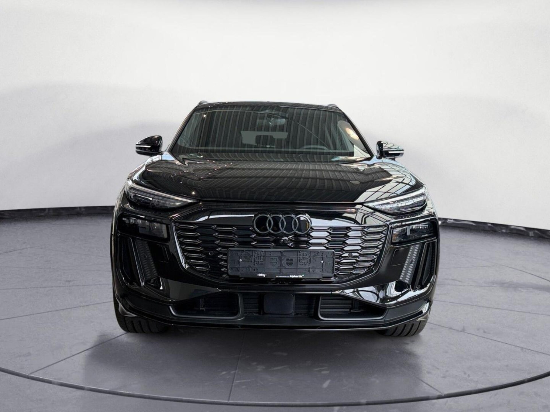 Audi Q6 SUV e-tron