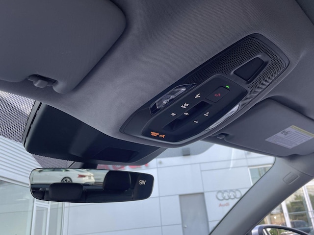 2025 Audi Q5 Premium - Photo 10