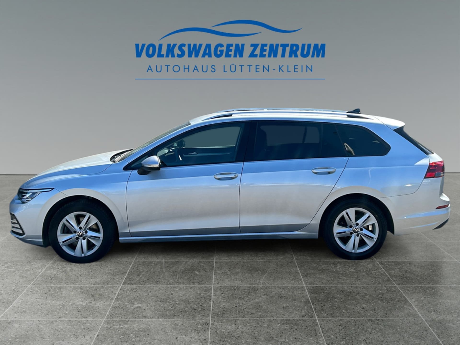 Volkswagen Golf Variant Life