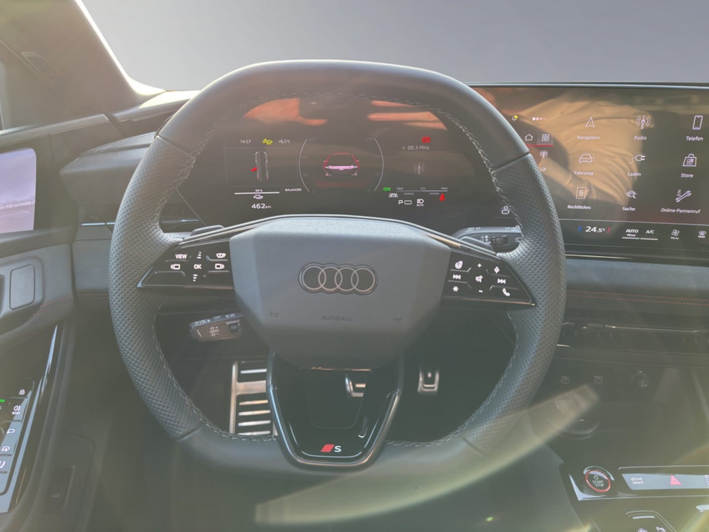 Bild über Audi S6 Avant e-tron e-tron quattro - für weitere Informationen kontaktieren Sie den Audi Partner