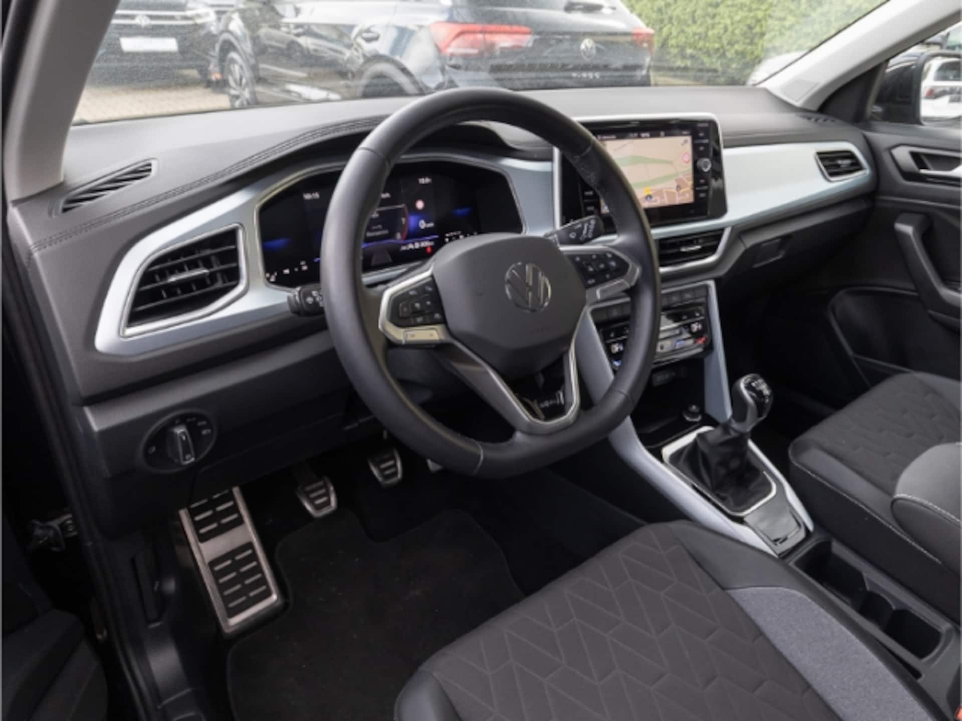 Volkswagen T-Roc Life