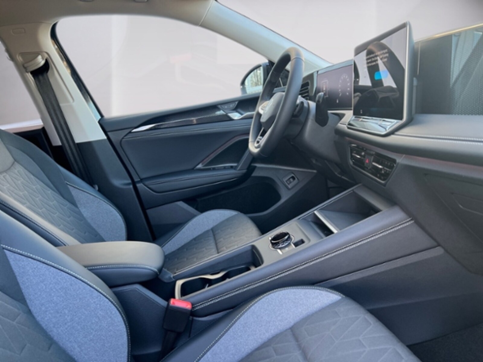 Volkswagen Tiguan – Bild 9