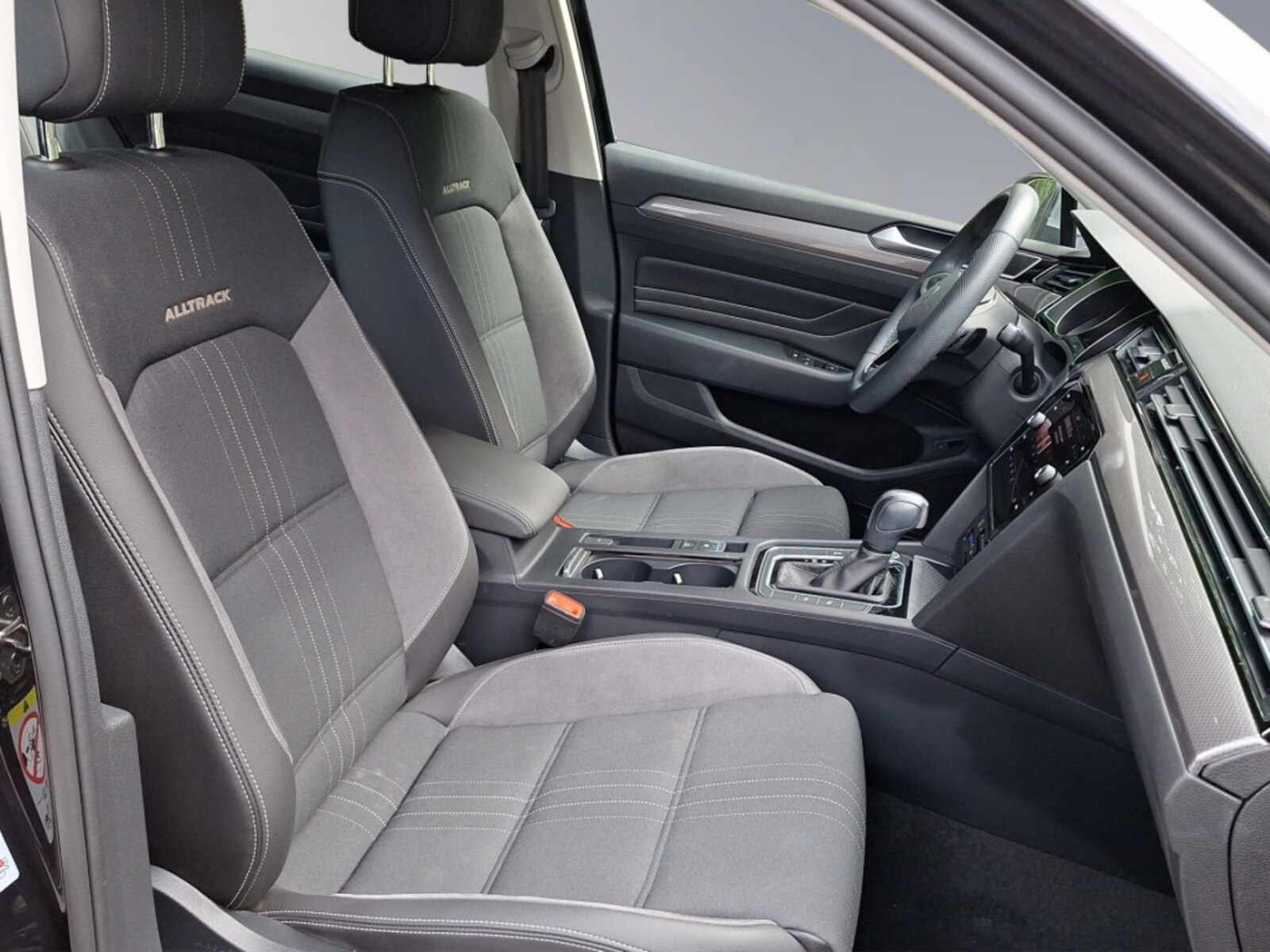 Volkswagen Passat Variant – Bild 17