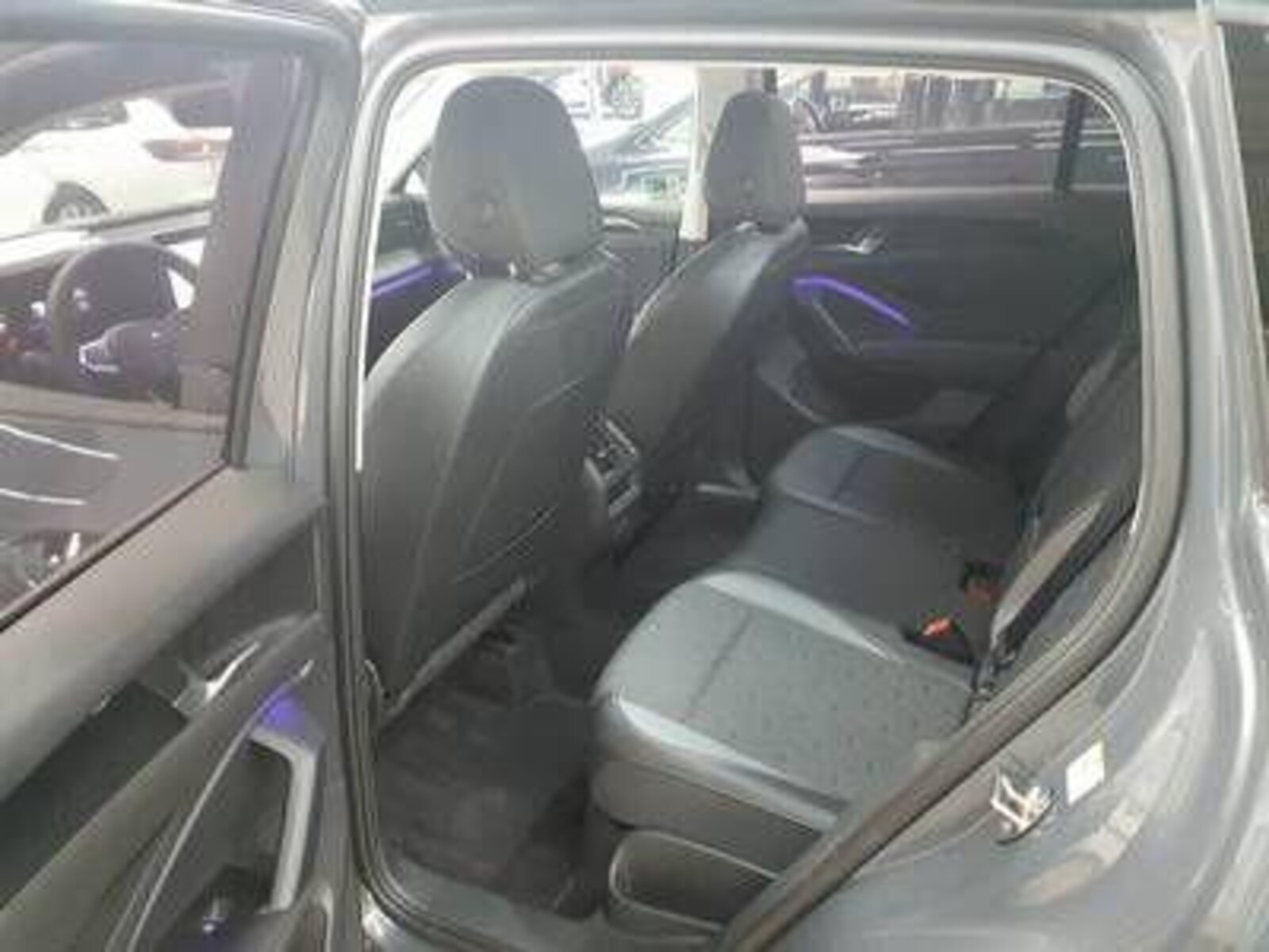 Volkswagen Tiguan – Bild 8