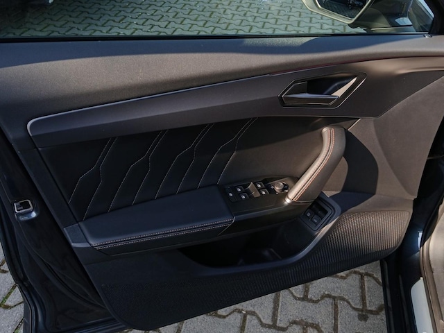 Bild des Autos 17