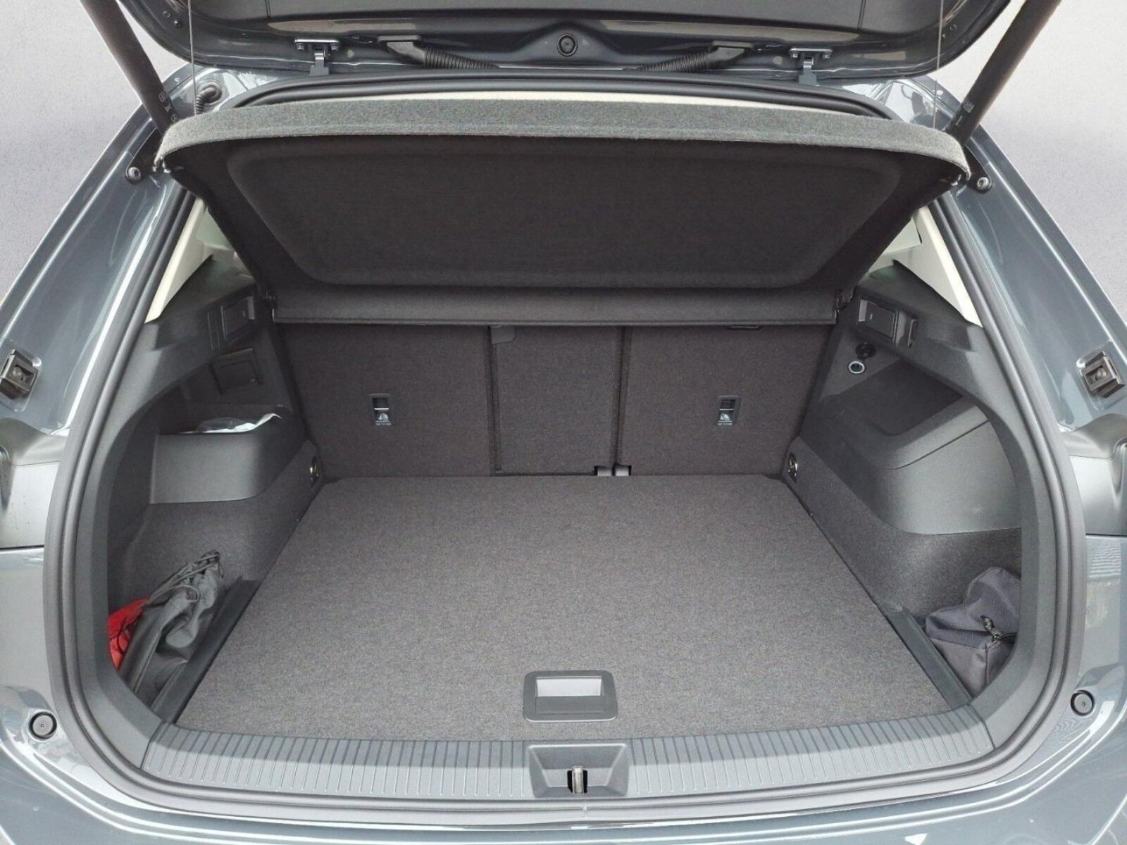 Volkswagen Tiguan – Bild 9
