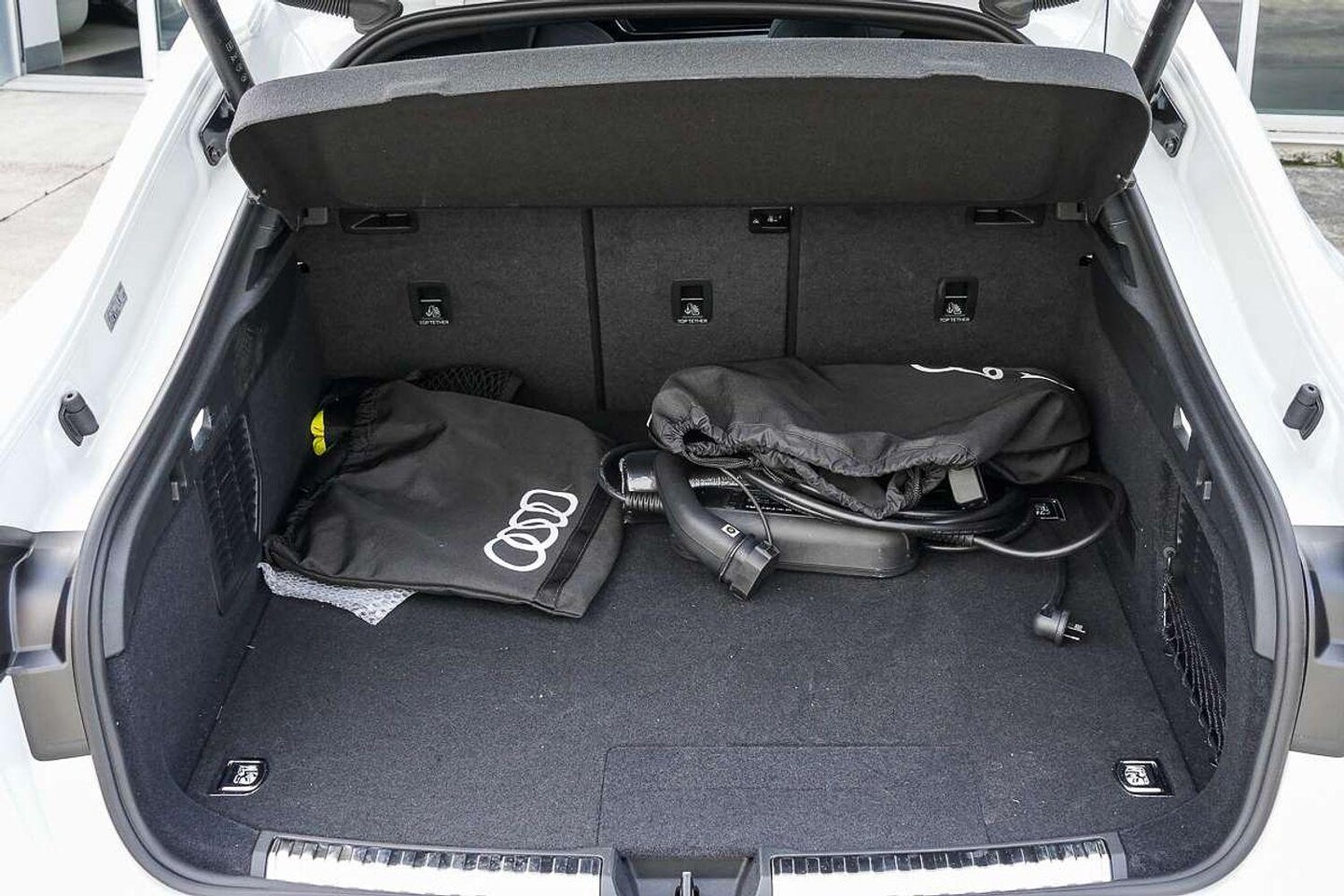 Image about Audi A5 Sedan TFSI e e-hybrid quattro 270 kW S tronic
