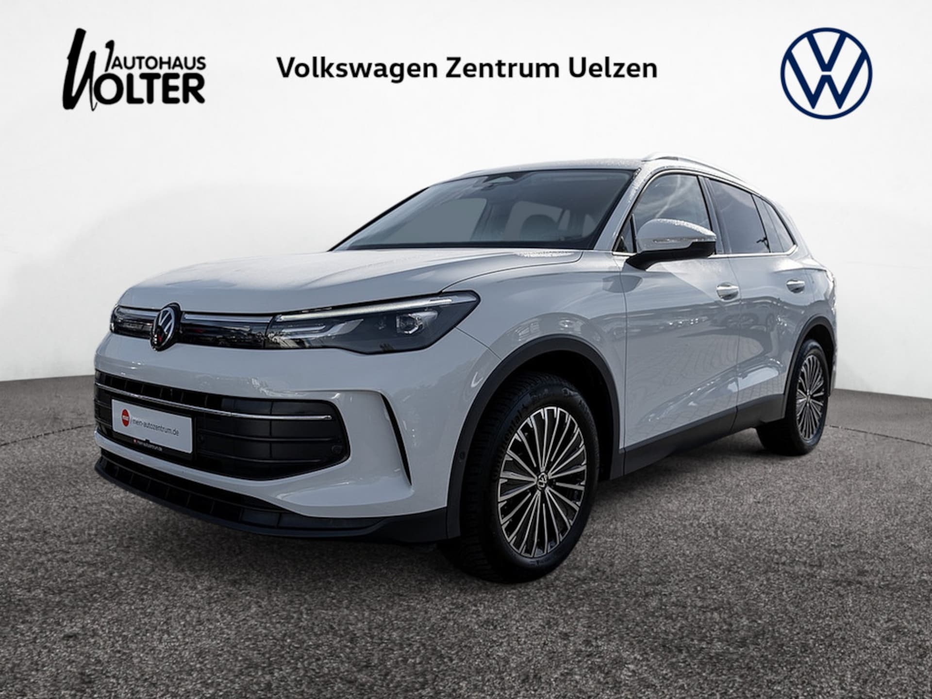 Volkswagen Tiguan — Volkswagen Tiguan Tiguan 1.5 eTSI Life AHK KAM LED SHZ PDC NAVI