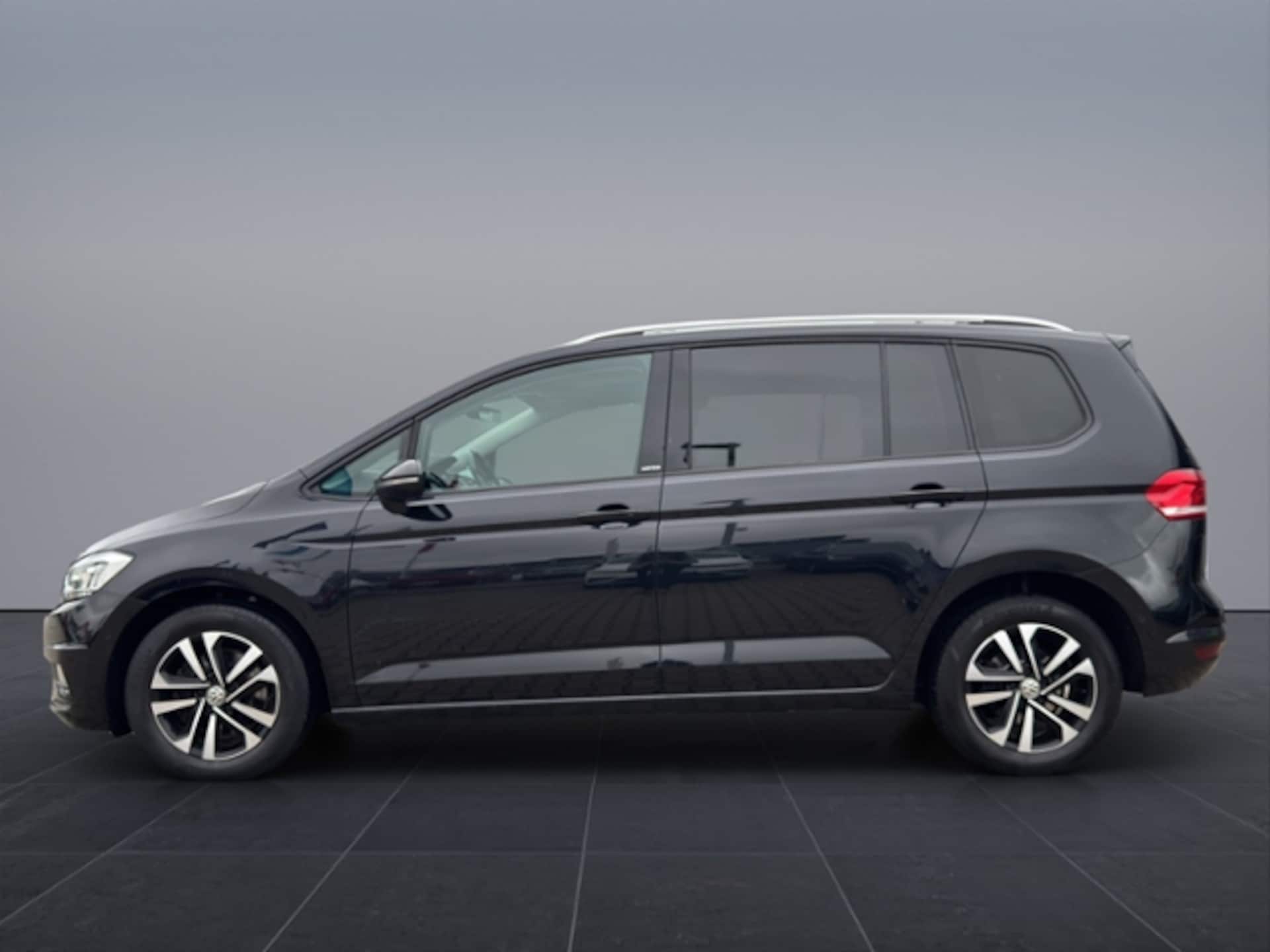 Volkswagen Touran United