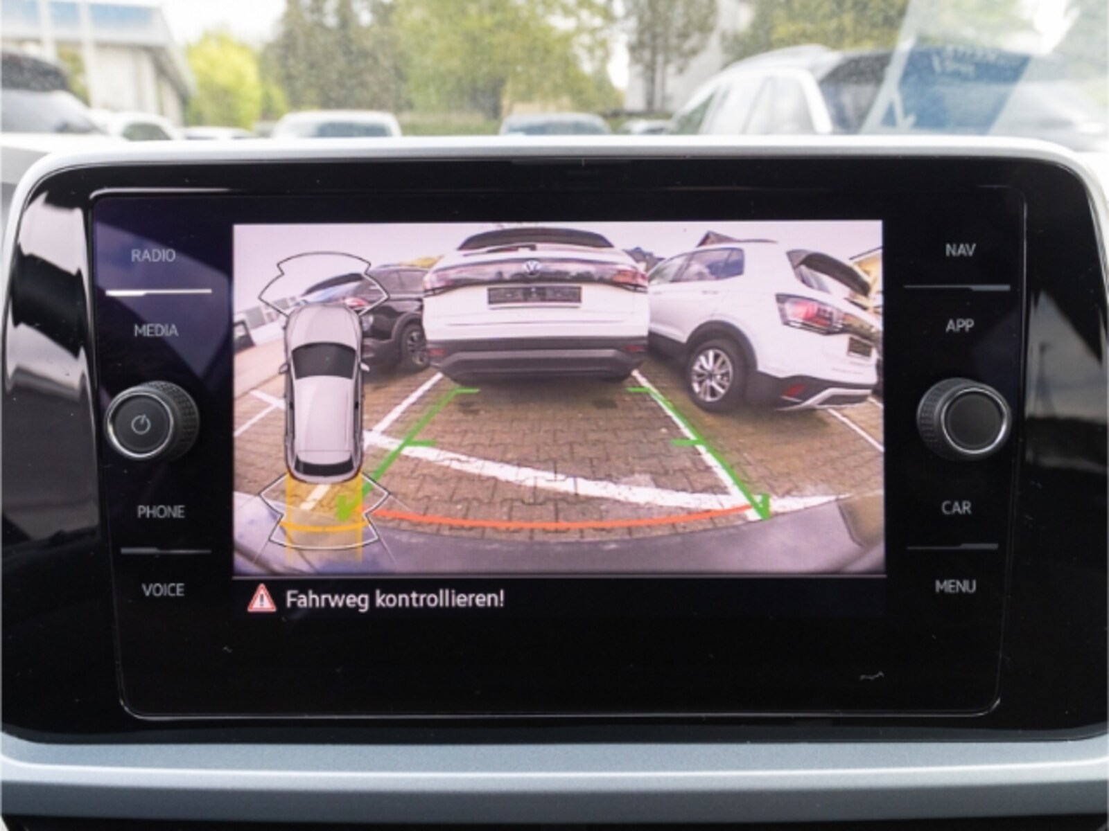 Volkswagen T-Roc – Bild 9