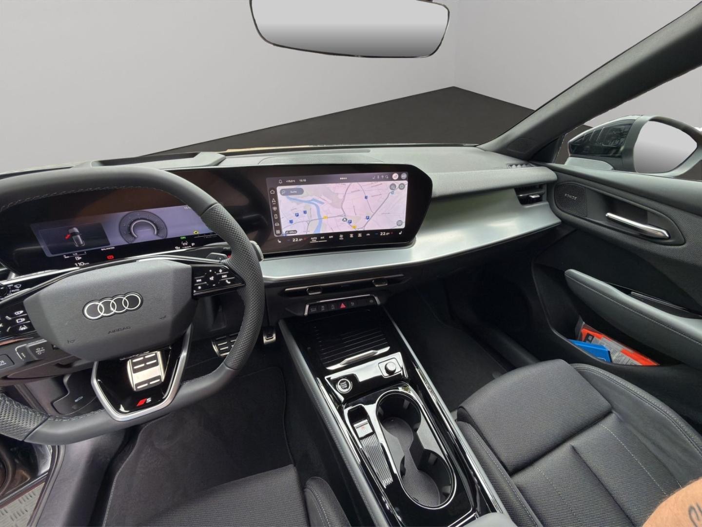 Bild über Audi Q3 Sportback TFSI 110 kW S tronic - für weitere Informationen kontaktieren Sie den Audi Partner