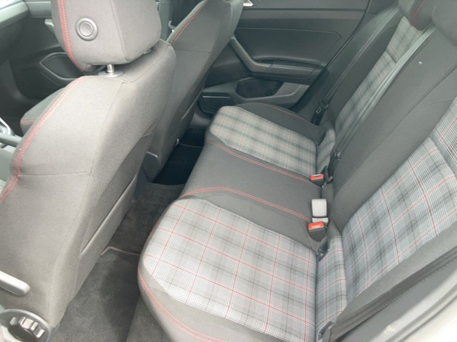 Volkswagen Polo – Bild 11