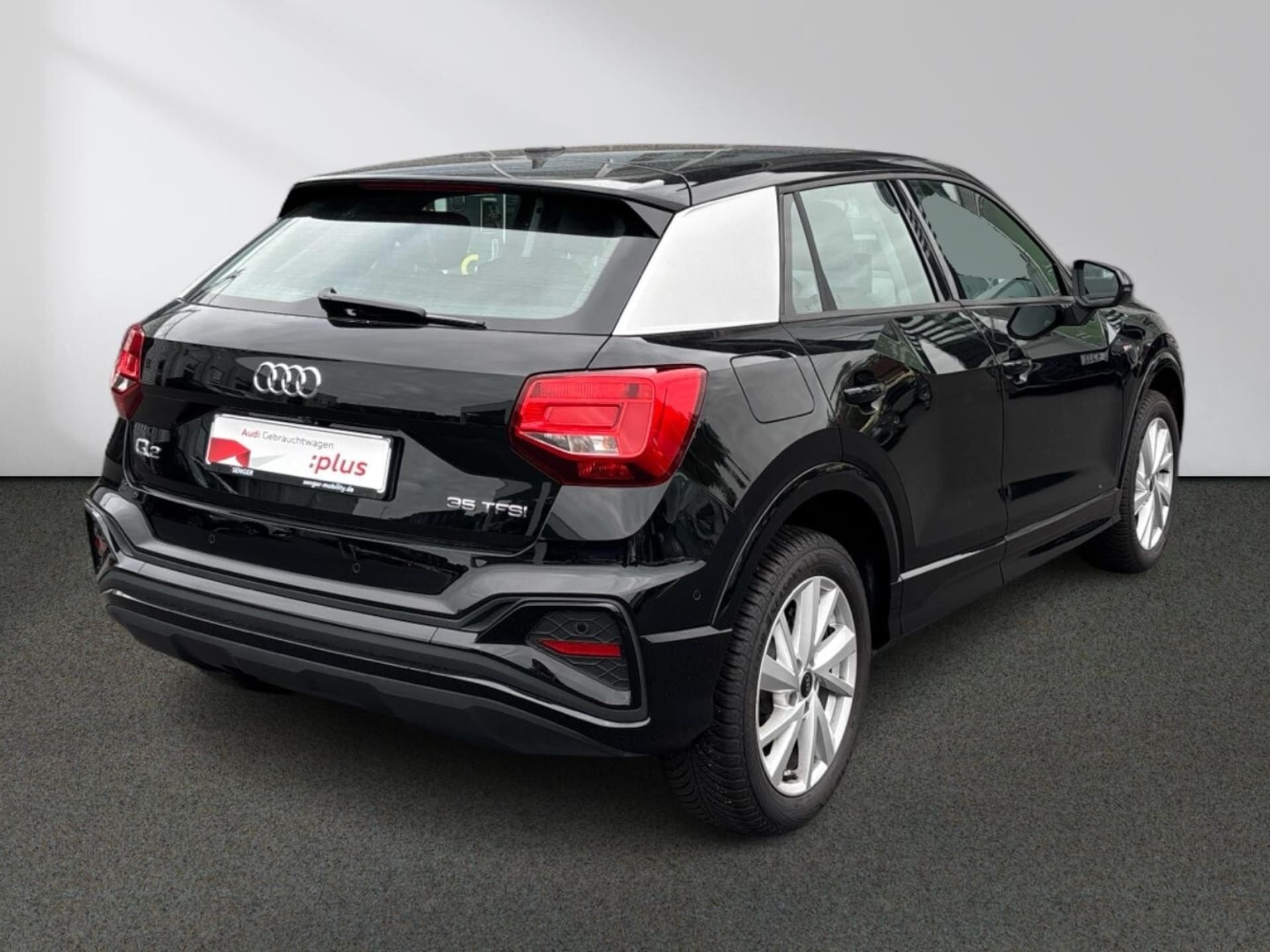 Audi Q2 S line
